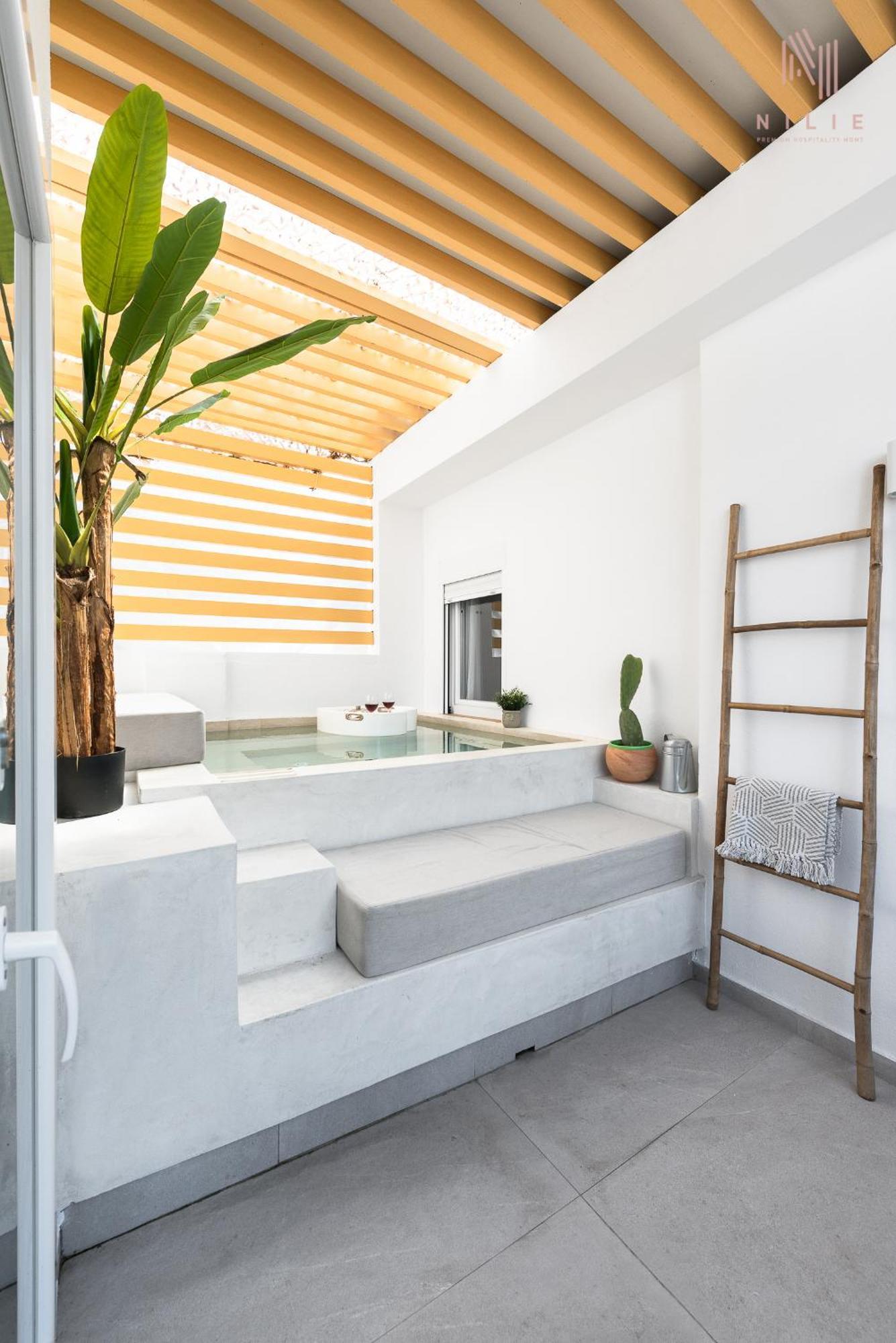 Skyhigh, Nilie Hospitality Mgmt Apartman Szaloniki Kültér fotó